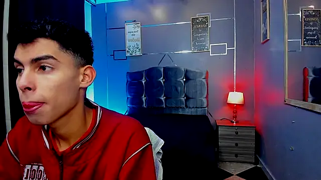 Room 69x online show from 13, 10, 2025