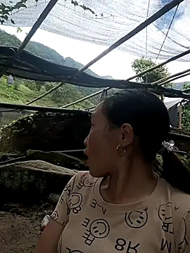 Snapshot of Tamy_20 chatting on 16, 10, 2025 Tamy 20 online show from 16, 10, 2025