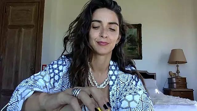 venuslibre online show from 24, 11, 2025