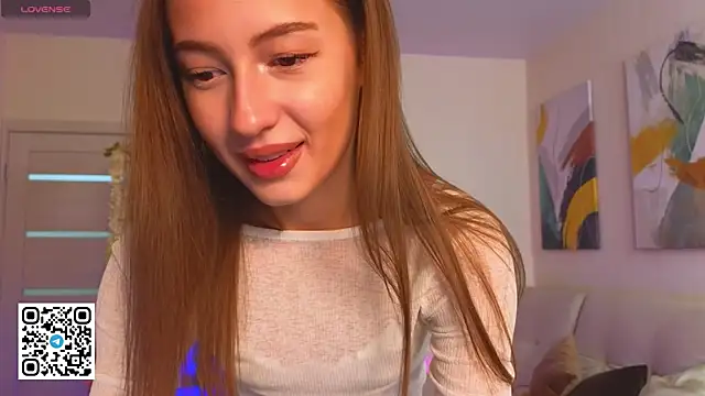 EsyaMeglin online show from 5, 10, 2025