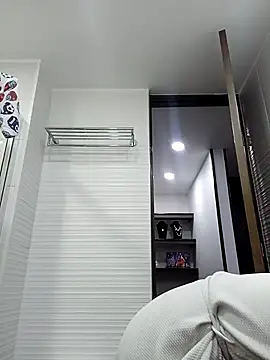 Esmeralda333 online show from 1, 10, 2025