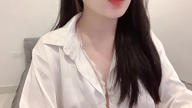    Lily    online show from 17, 6, 2026