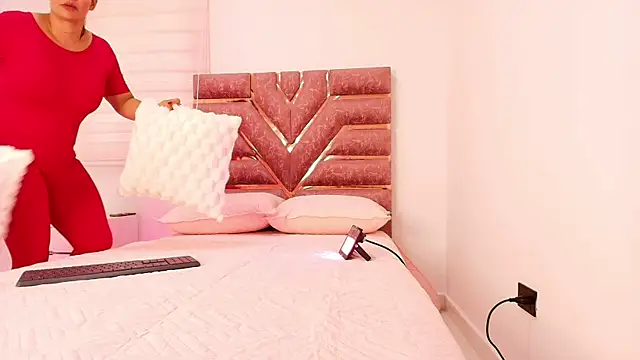 emma madi online show from 28, 10, 2025