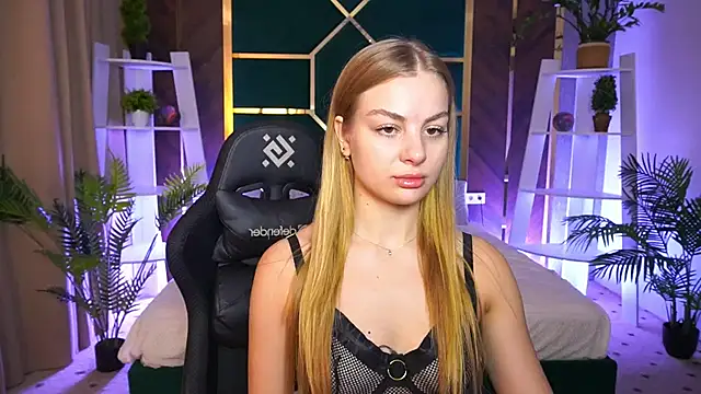 AngyyEyess online show from 31, 10, 2025