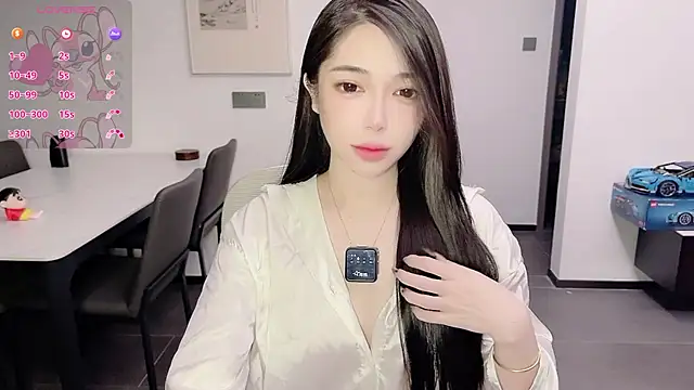 Snapshot of Scarlett-bb chatting on 14, 11, 2025 Scarlett-bb online show from 14, 11, 2025