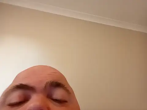 Nigel1121 online show from 4, 2, 2026