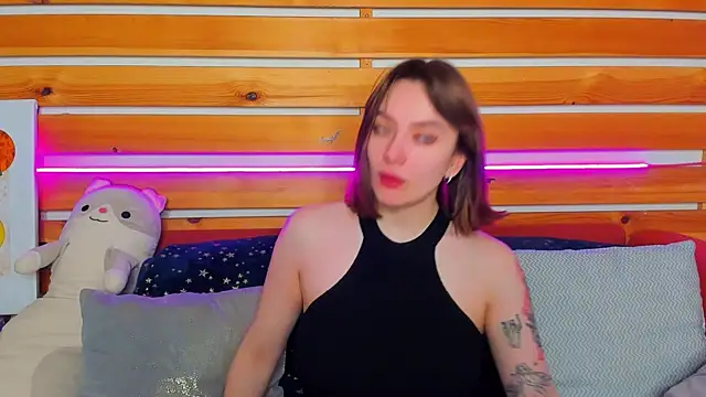 Emily Tylerr online show from 21, 2, 2026