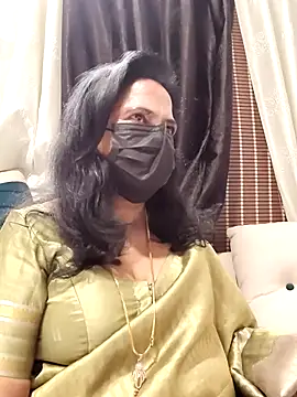 mallu-lover online show from 7, 3, 2026