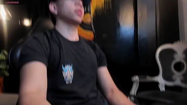 Eryonbradley online show from 29, 11, 2025