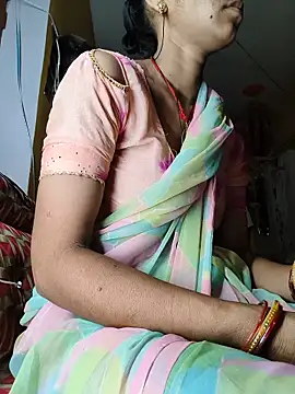 Snapshot of Sonam_pandeyji chatting on 9, 5, 2026 Sonam pandeyji online show from 9, 5, 2026