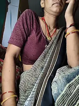 Snapshot of Sonam_pandeyji chatting on 13, 5, 2026 Sonam pandeyji online show from 13, 5, 2026
