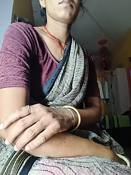 Snapshot of Sonam_pandeyji chatting on 31, 5, 2026 Sonam pandeyji online show from 31, 5, 2026