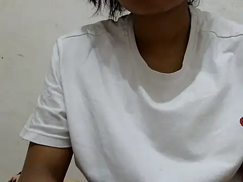 Snapshot of Cute-Chhaya chatting on 20, 9, 2025 Cute-Chhaya online show from 20, 9, 2025