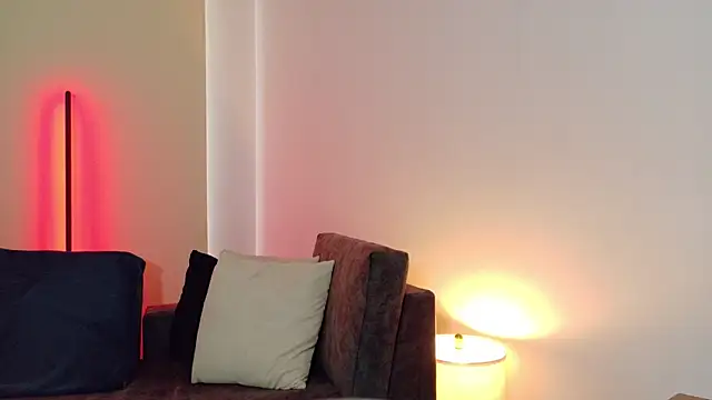 lizdevine online show from 4, 5, 2026