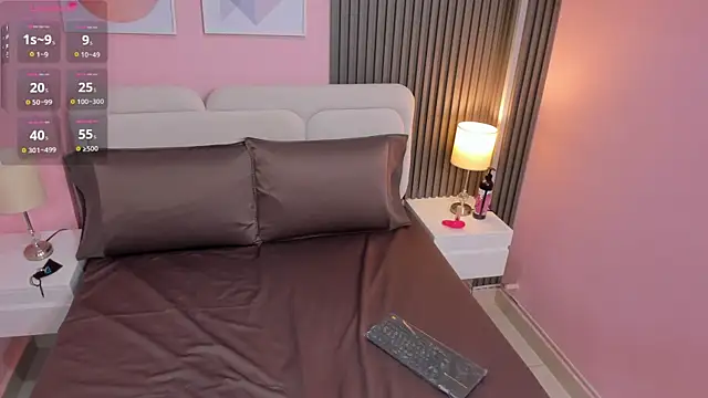 Clawdeen  wolf online show from 26, 11, 2025