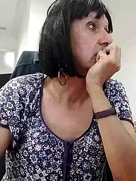 Emily de Carla online show from 14, 7, 2026