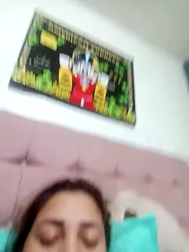 Snapshot of Arianna_Hot777 chatting on 9, 9, 2025 Arianna Hot777 online show from 9, 9, 2025