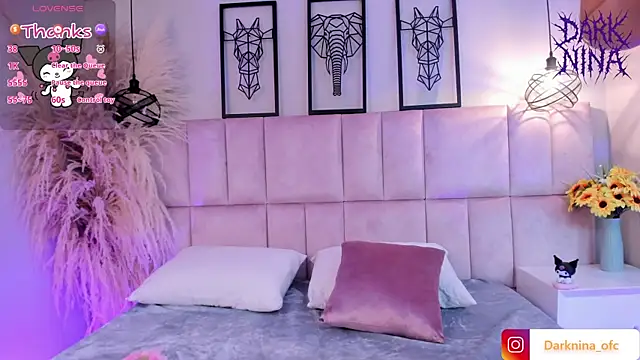 Dark nina  online show from 25, 9, 2025