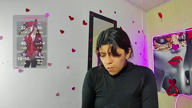 Snapshot of Raven_Rouge_ chatting on 14, 5, 2026 Raven Rouge online show from 14, 5, 2026