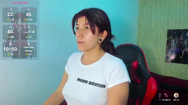 Snapshot of Raven_Rouge_ chatting on 30, 5, 2026 Raven Rouge online show from 30, 5, 2026