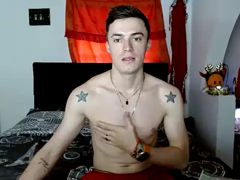 Snapshot of Ken_bigcock77 chatting on 10, 10, 2025 Ken bigcock77 online show from 10, 10, 2025