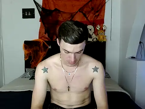 Snapshot of Ken_bigcock77 chatting on 1, 11, 2025 Ken bigcock77 online show from 1, 11, 2025