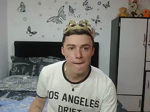 Snapshot of Ken_bigcock77 chatting on 26, 2, 2026 Ken bigcock77 online show from 26, 2, 2026