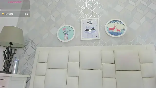 naia cox online show from 3, 4, 2026