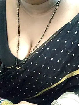 Snapshot of Tamil-rami chatting on 15, 9, 2025 Tamil-rami online show from 15, 9, 2025