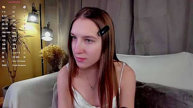 NanaMertins online show from 14, 11, 2025