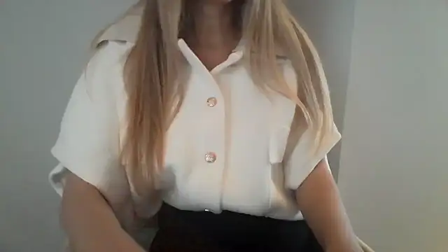 izabellaxoxo online show from 17, 12, 2025