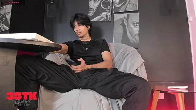 jett savage online show from 18, 11, 2025