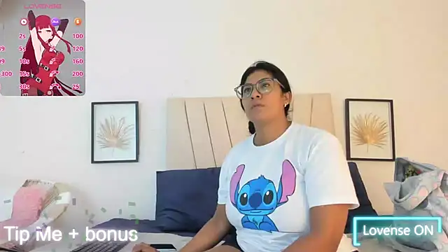  Miaa khalifa  online show from 26, 3, 2026