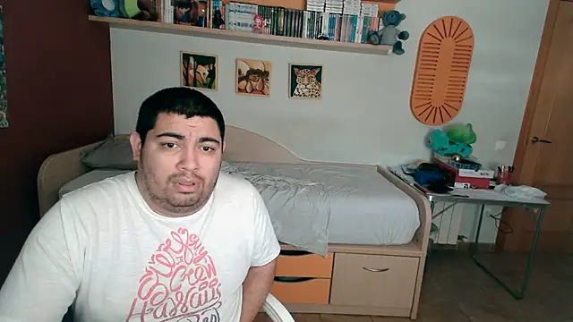 Snapshot of Martigato3 chatting on 18, 6, 2026 Martigato3 online show from 18, 6, 2026