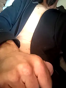 maxpowers84 online show from 5, 10, 2025