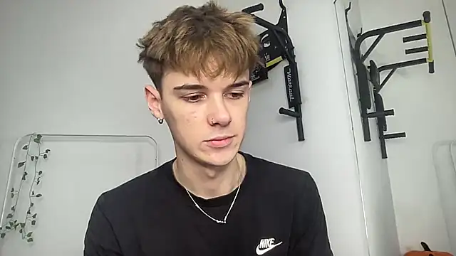 Milk Guy online show from 17, 12, 2025