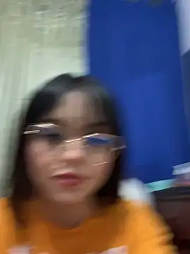 Snapshot of Clara_Luu chatting on 17, 6, 2026 Clara Luu online show from 17, 6, 2026