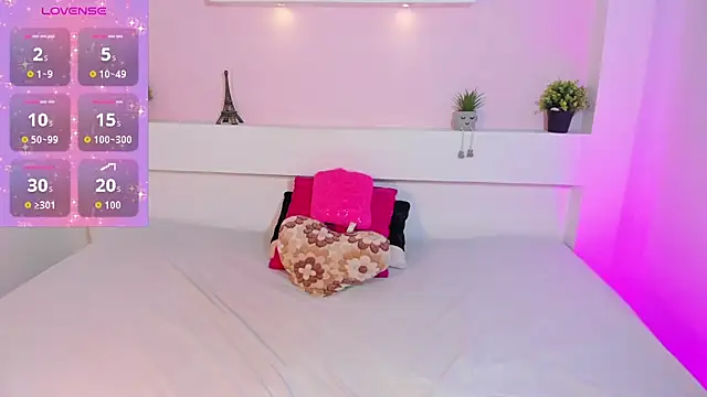 Hannacooper3 online show from 25, 10, 2025