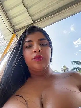 Snapshot of Isaa-Sweet chatting on 9, 5, 2026 Isaa-Sweet online show from 9, 5, 2026