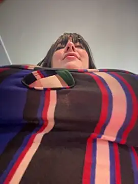 Snapshot of AlanaRouss chatting on 21, 4, 2026 AlanaRouss online show from 21, 4, 2026