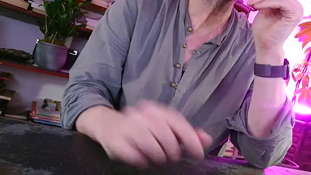 yvanbonar online show from 18, 10, 2025