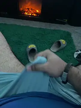 Snapshot of YoungBBCMilker chatting on 11, 11, 2025 YoungBBCMilker online show from 11, 11, 2025