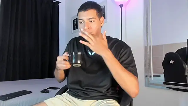 TeamPorn 19 online show from 21, 3, 2026