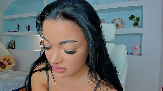 juicyjulie  online show from 10, 10, 2025