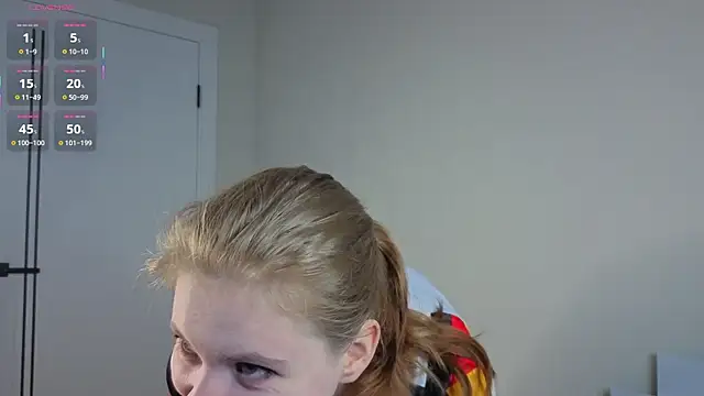 Snapshot of JulietteRain chatting on 21, 6, 2026 JulietteRain online show from 21, 6, 2026
