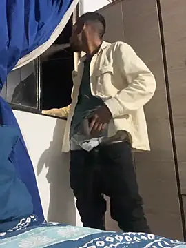 Snapshot of leinad_or97 chatting on 5, 2, 2026 leinad or97 online show from 5, 2, 2026