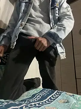 Snapshot of leinad_or97 chatting on 7, 2, 2026 leinad or97 online show from 7, 2, 2026