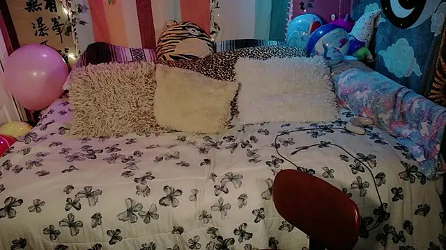 Maddy cat 91 online show from 12, 4, 2026