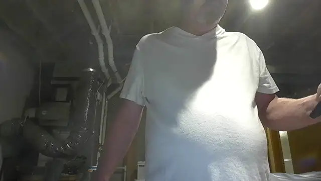 Sexyjennyxh online show from 18, 4, 2026