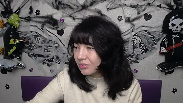 SelenaFly online show from 31, 10, 2025